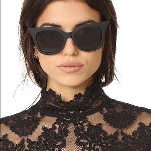 ISO: Quay Harper Matte Black Sunglasses
